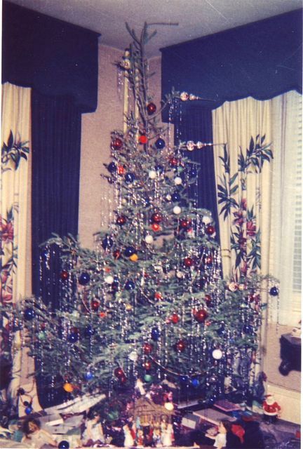 xmas tree old timey