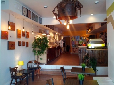 cabin fever bloor west