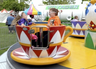 VAC-L-MAYFAIRPREVIEW-0507-004